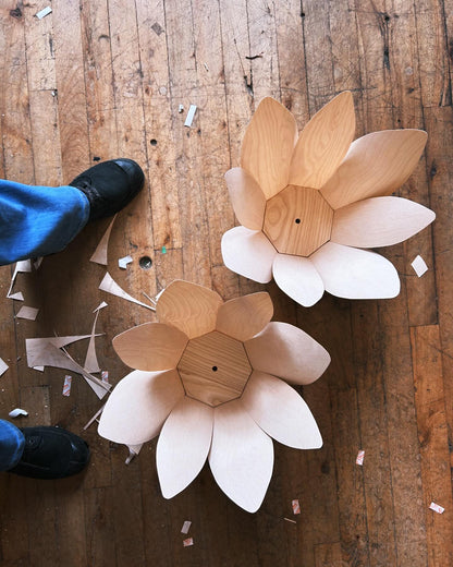 Flora 4 / Lampe de table / Érable