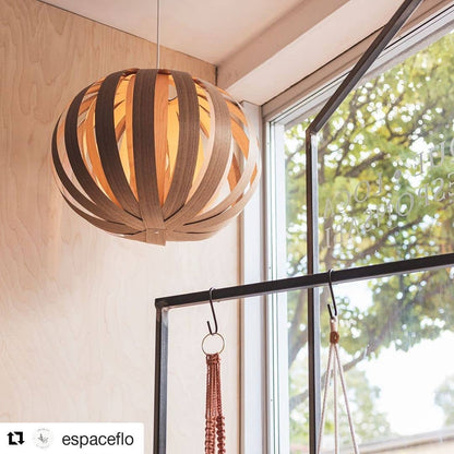 Ruth / Grand / Noyer et merisier blanc