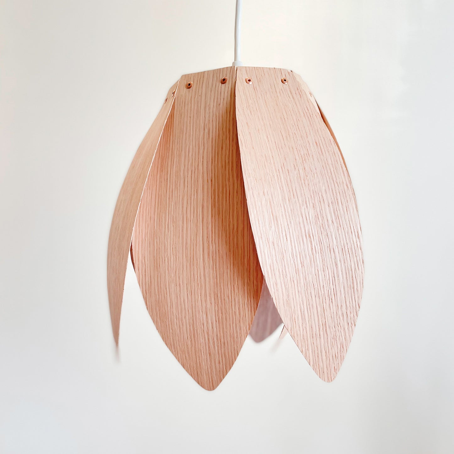 Flora 1 / Hanging Lamp / Oak