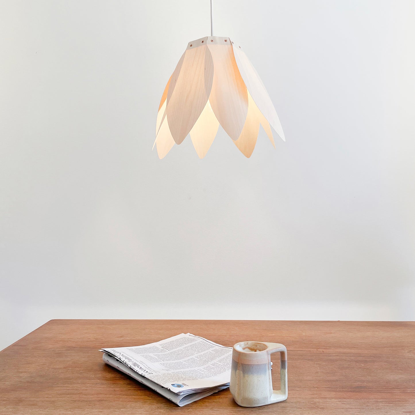 Flora 2 / Hanging Lamp / Maple